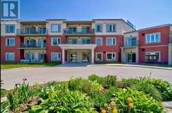 #205 -333 RUE LAFONTAINE RD W Tiny