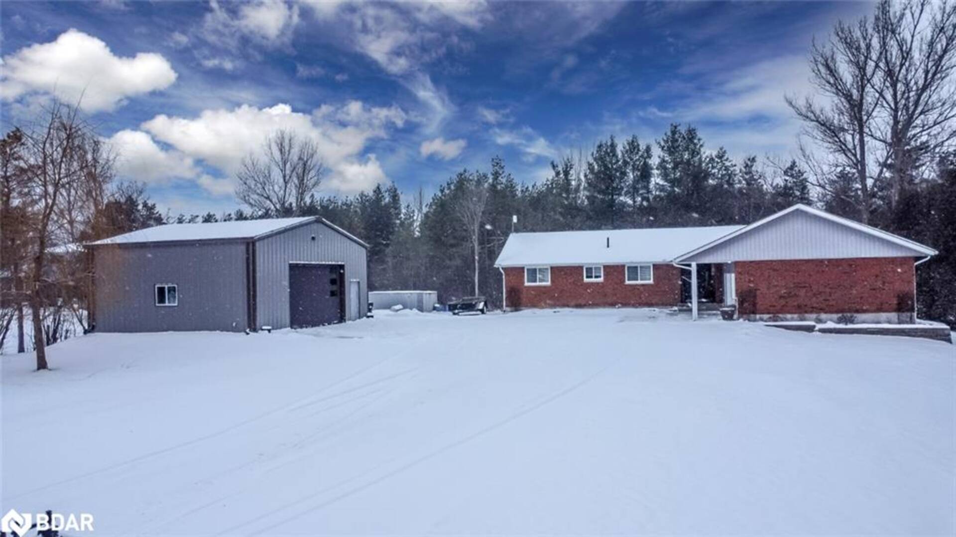 1518 County Road 92 Springwater